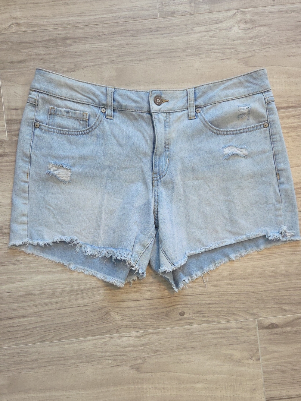 Cutoff Light Denim Shorts
